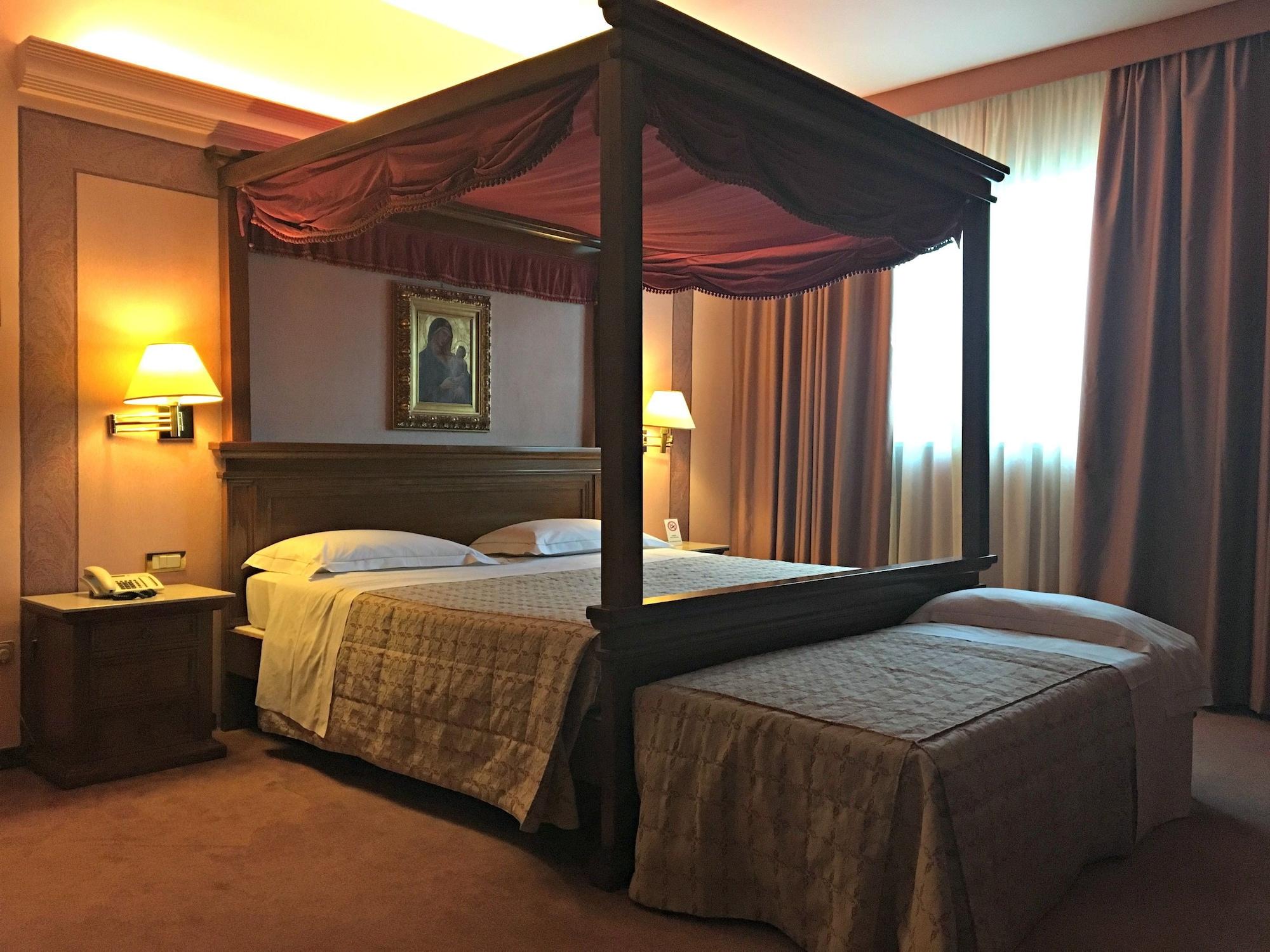 Guglielmotel Brembate Kültér fotó