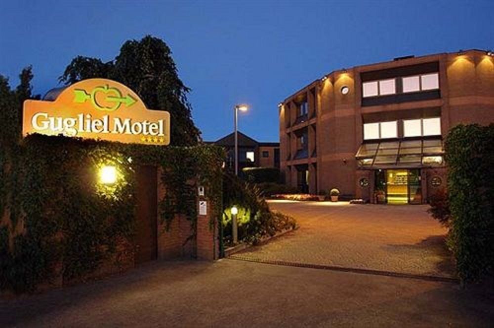 Guglielmotel Brembate Kültér fotó