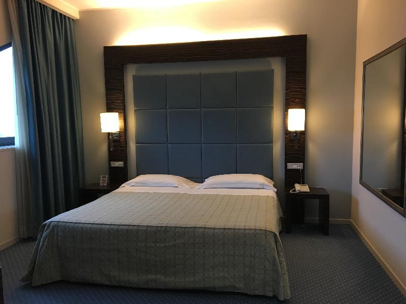 Guglielmotel Brembate Kültér fotó