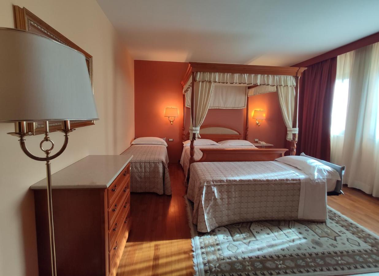 Guglielmotel Brembate Kültér fotó